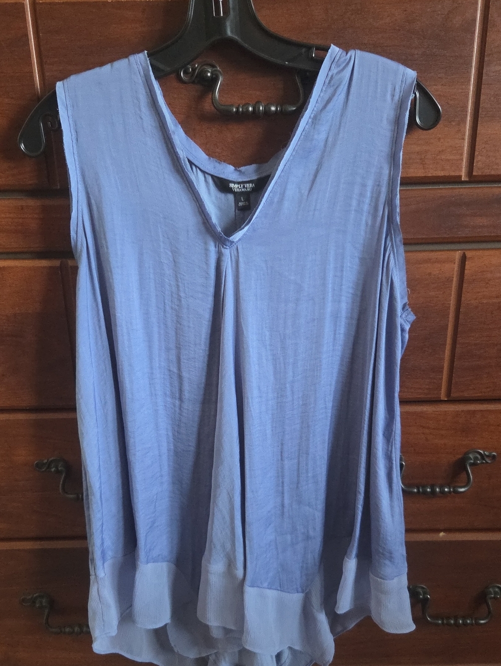 Simply Vera Vera Wang Lavender-Blue Sleeveless V-Neck Tank